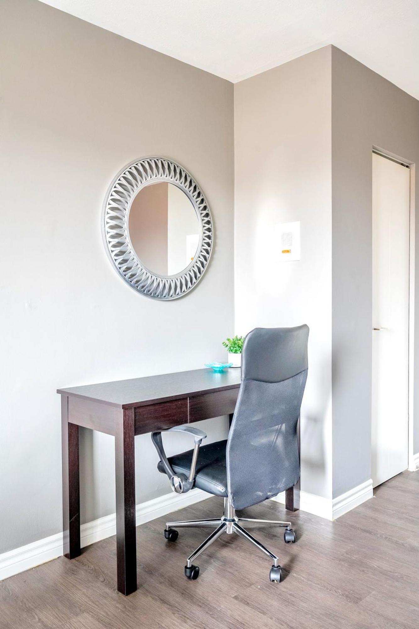 Newly Renovated 2Br Unit In Glenview West Apartment Hamilton Exterior foto