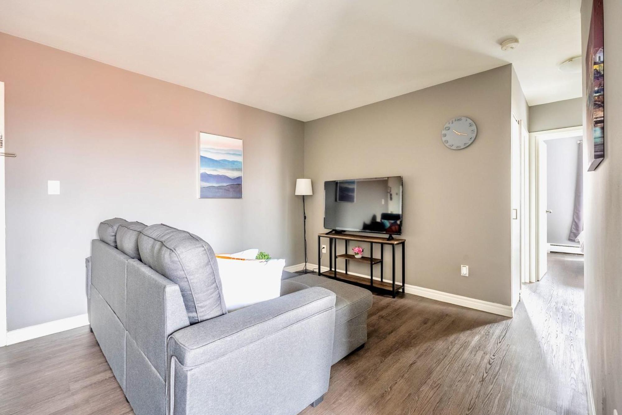 Newly Renovated 2Br Unit In Glenview West Apartment Hamilton Exterior foto