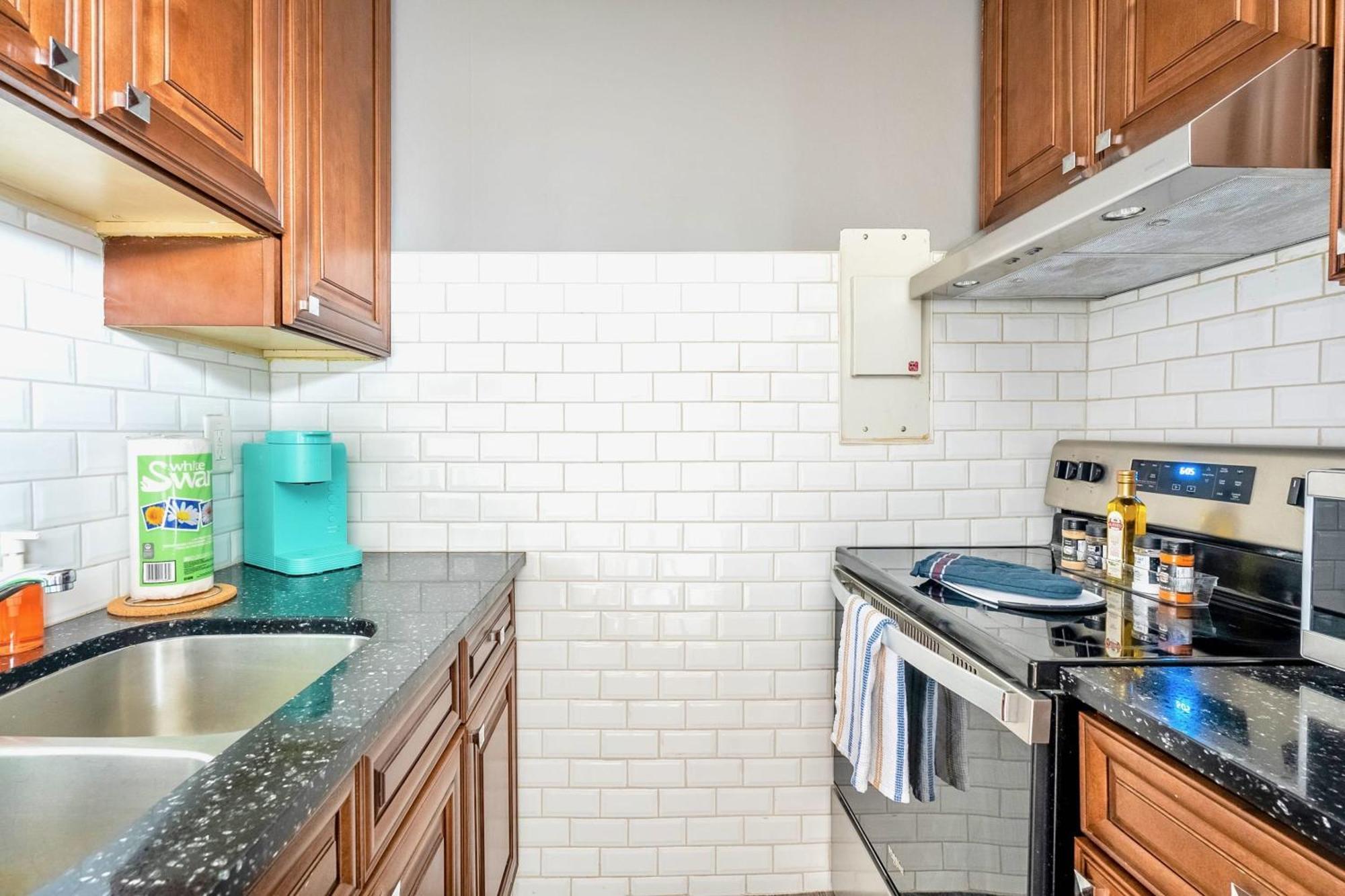 Newly Renovated 2Br Unit In Glenview West Apartment Hamilton Exterior foto